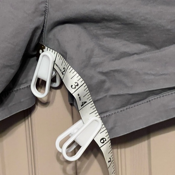 Old Navy Women's Gray Bermudas - Picture 6 of 7